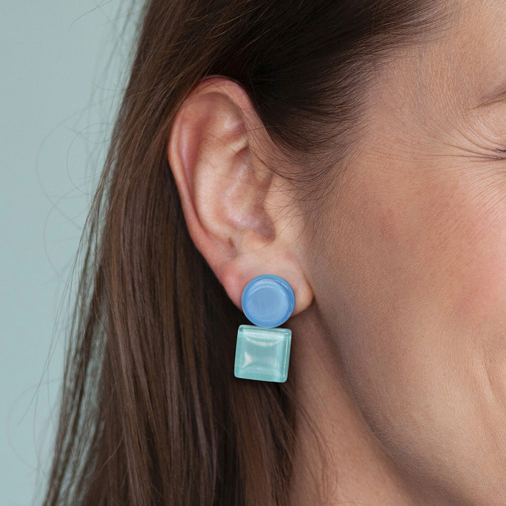Foto von Geometric Clip Earrings