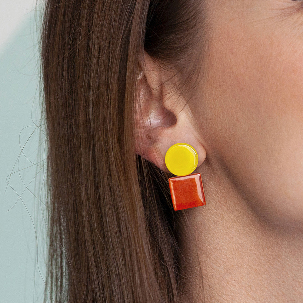 Foto von Geometric Clip Earrings
