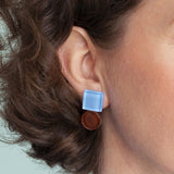 Foto von Geometric statement earrings