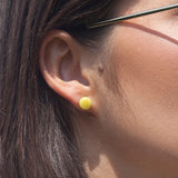 Foto von Glasohrstecker in Perlmuttoptik • 8mm