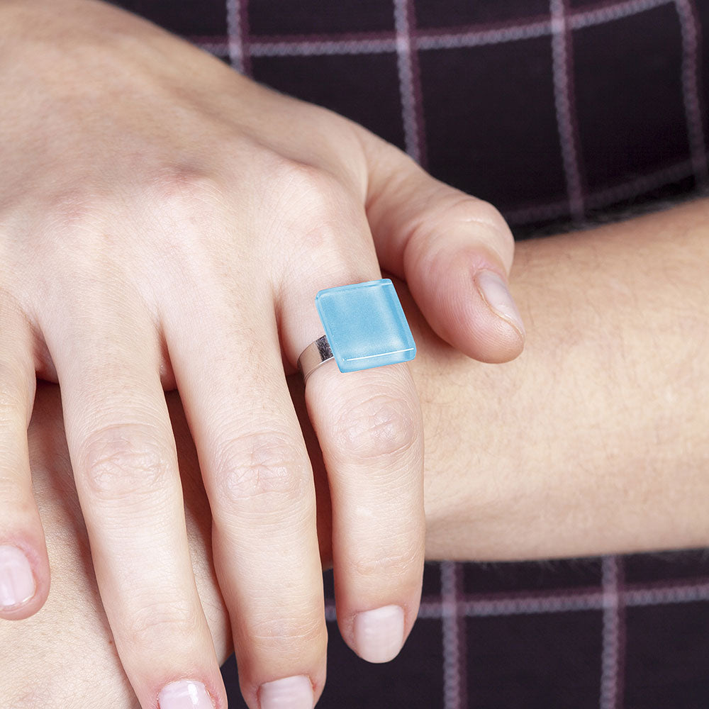 Foto von Square ring with 15mm stone • adjustable size