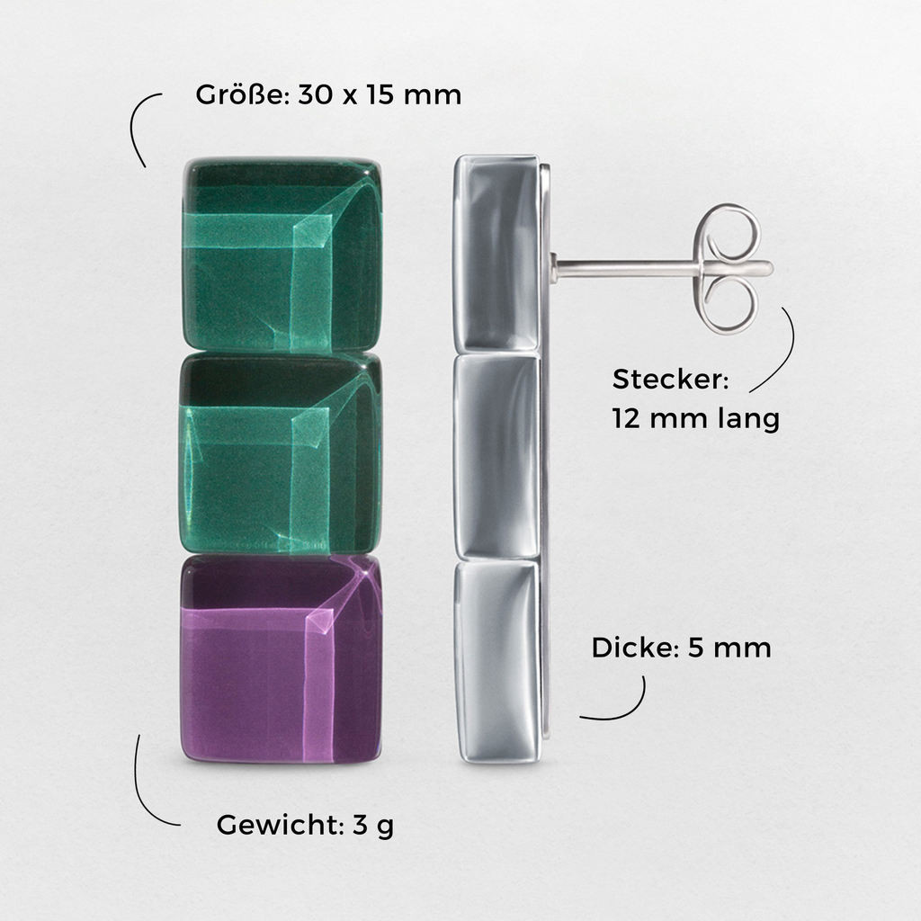 Foto von Geometrische Ohrringe hängend