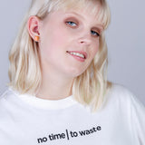 Foto von Small glass stud earrings • 10mm 