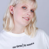 Foto von Small glass stud earrings • 10mm 