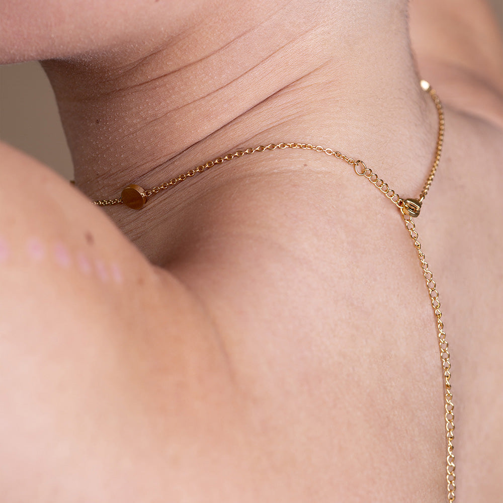 Foto von Kurze Kette mit Plättchen • verstellbar