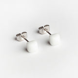 Geometrische Ohrringe klein  • 4mm Geometrische Ohrringe klein  • 4mm