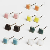 Foto von Minimalist ceramic earrings • 5mm