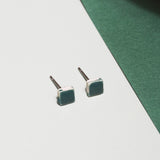 Foto von Minimalist ceramic earrings • 5mm