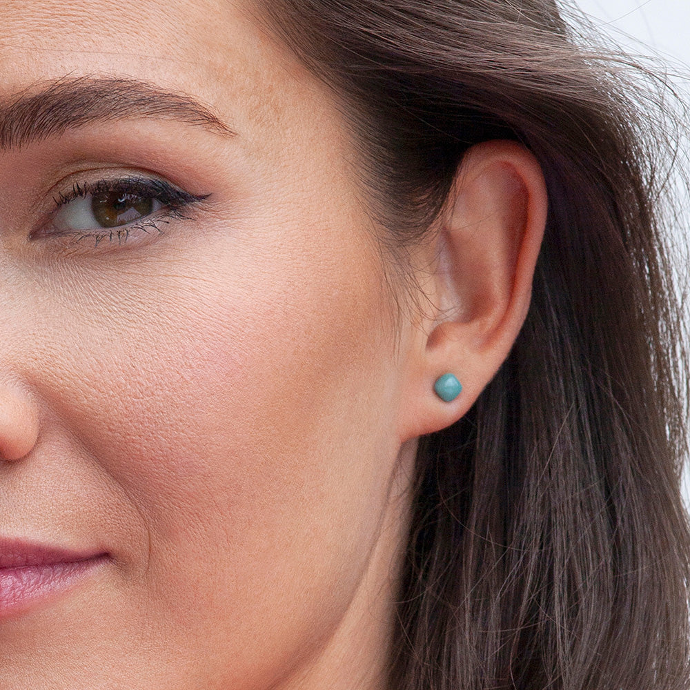 Foto von Geometrische Ohrringe klein  • 4mm