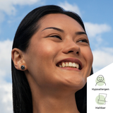 Foto von Stainless steel stud earrings with stone • Mother-of-pearl look • 8mm