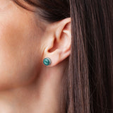 Foto von Stainless steel stud earrings with stone • Mother-of-pearl look • 8mm