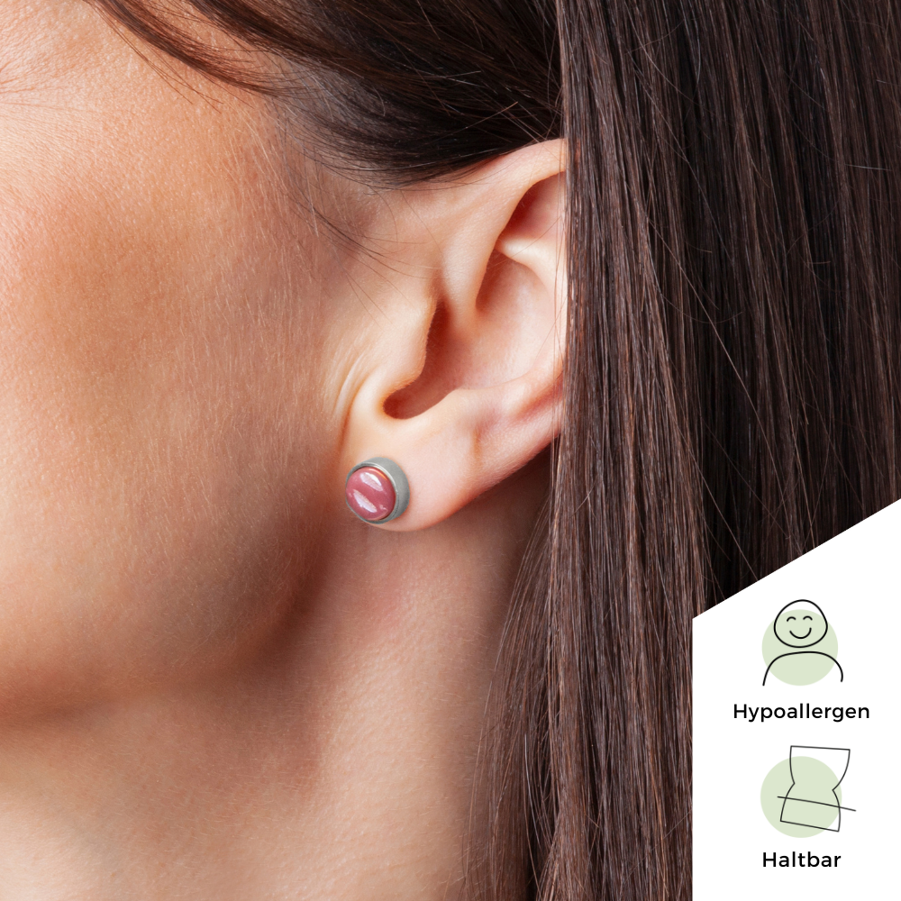 Foto von Stainless steel stud earrings with stone • Mother-of-pearl look • 8mm