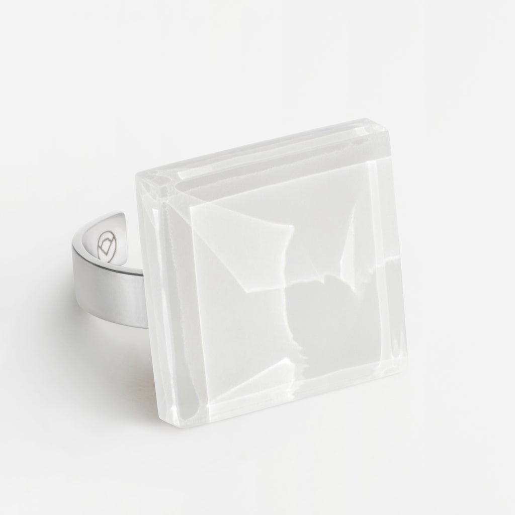 Foto von Statement Ring mit Stein 20mm • größenverstellbar Foto von Statement Ring mit Stein 20mm • größenverstellbar