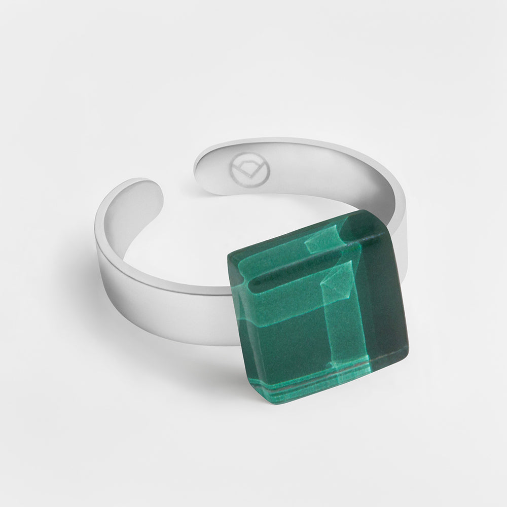 Foto von Small ring with 10mm stone • adjustable size