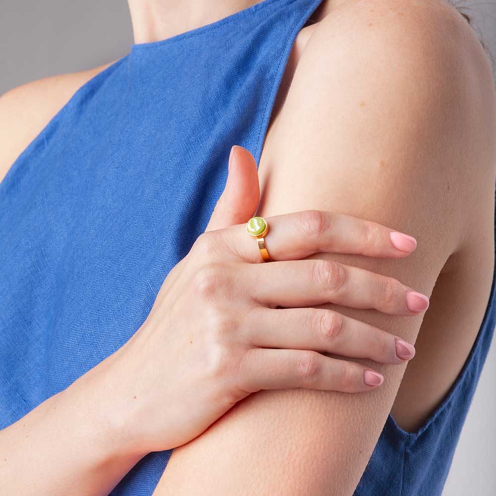 Foto von Adjustable ring with stone • 8mm