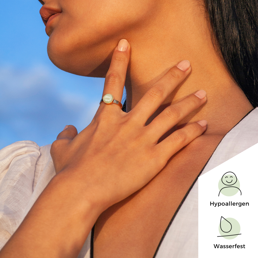 Foto von Adjustable ring with stone • 8mm