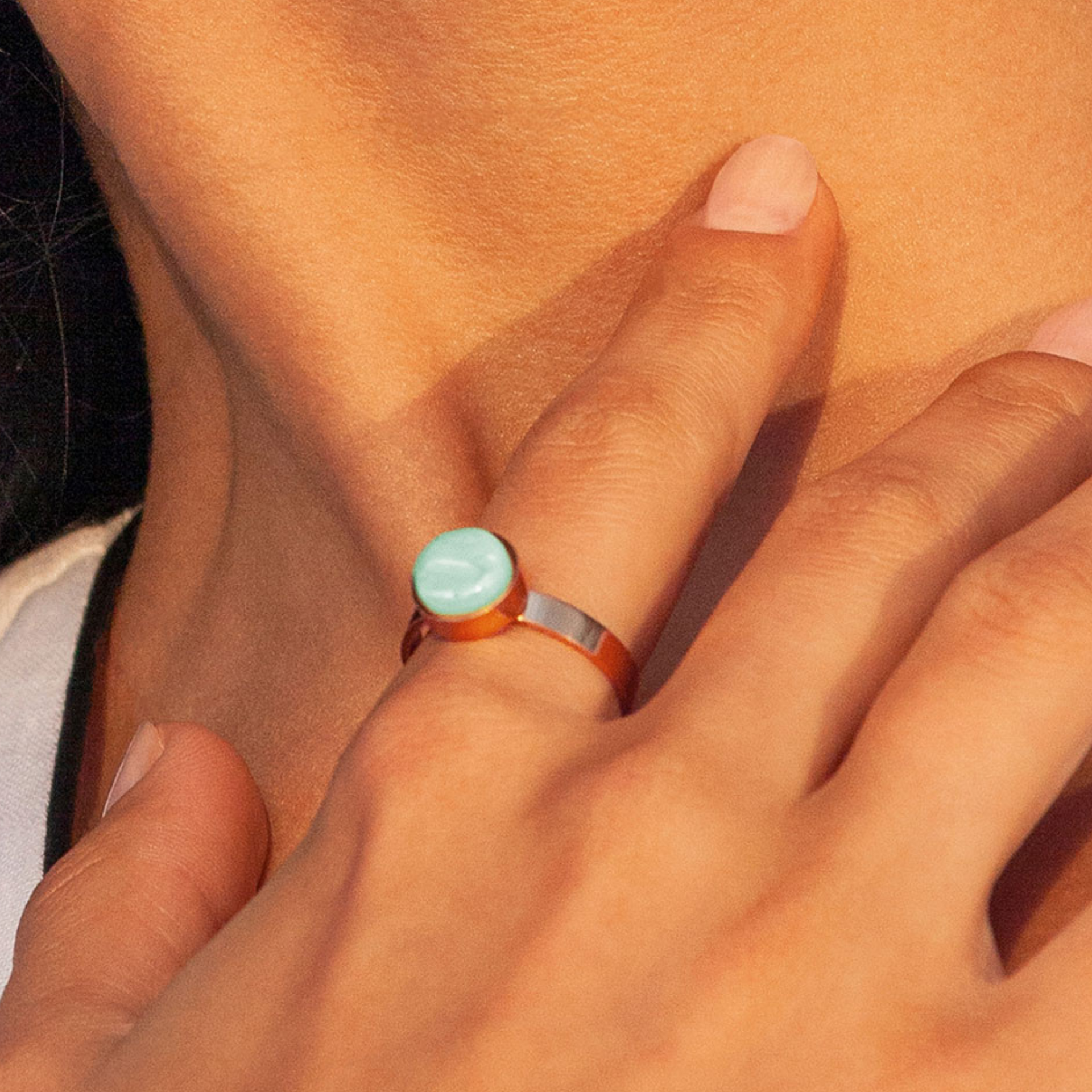 Foto von Adjustable ring with stone • 8mm