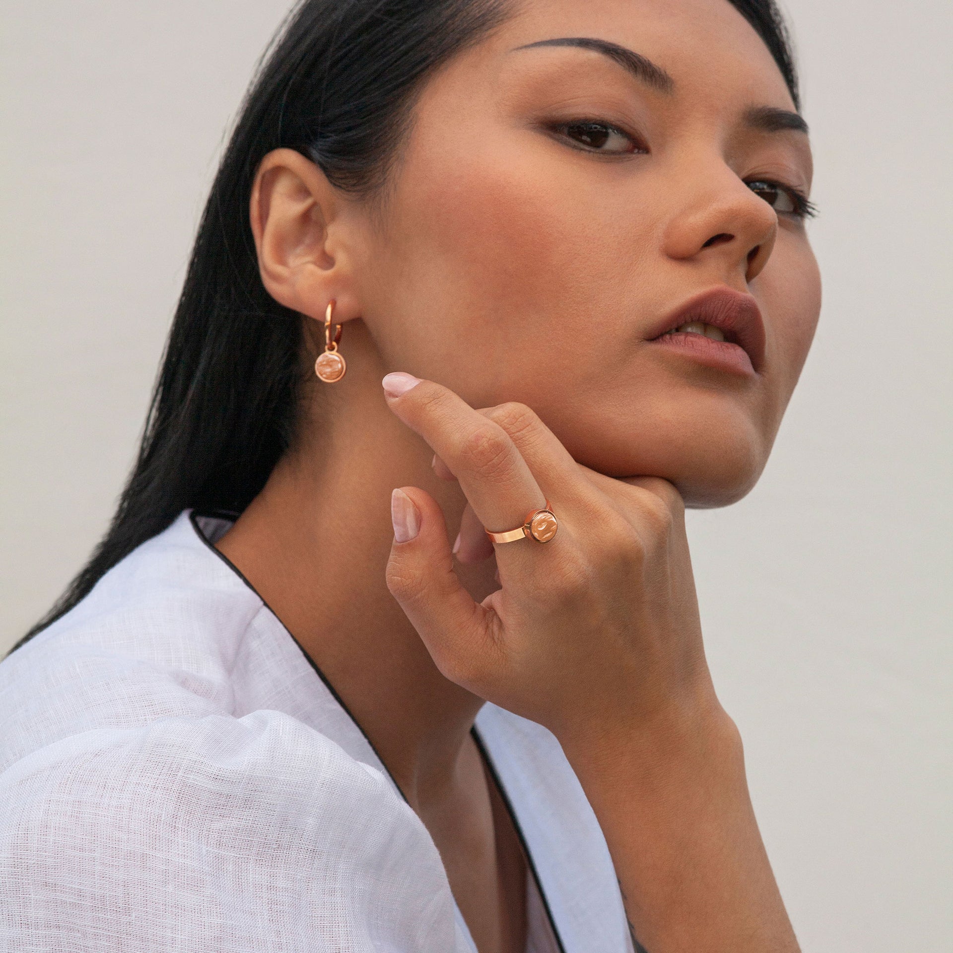 Foto von Adjustable ring with stone • 8mm