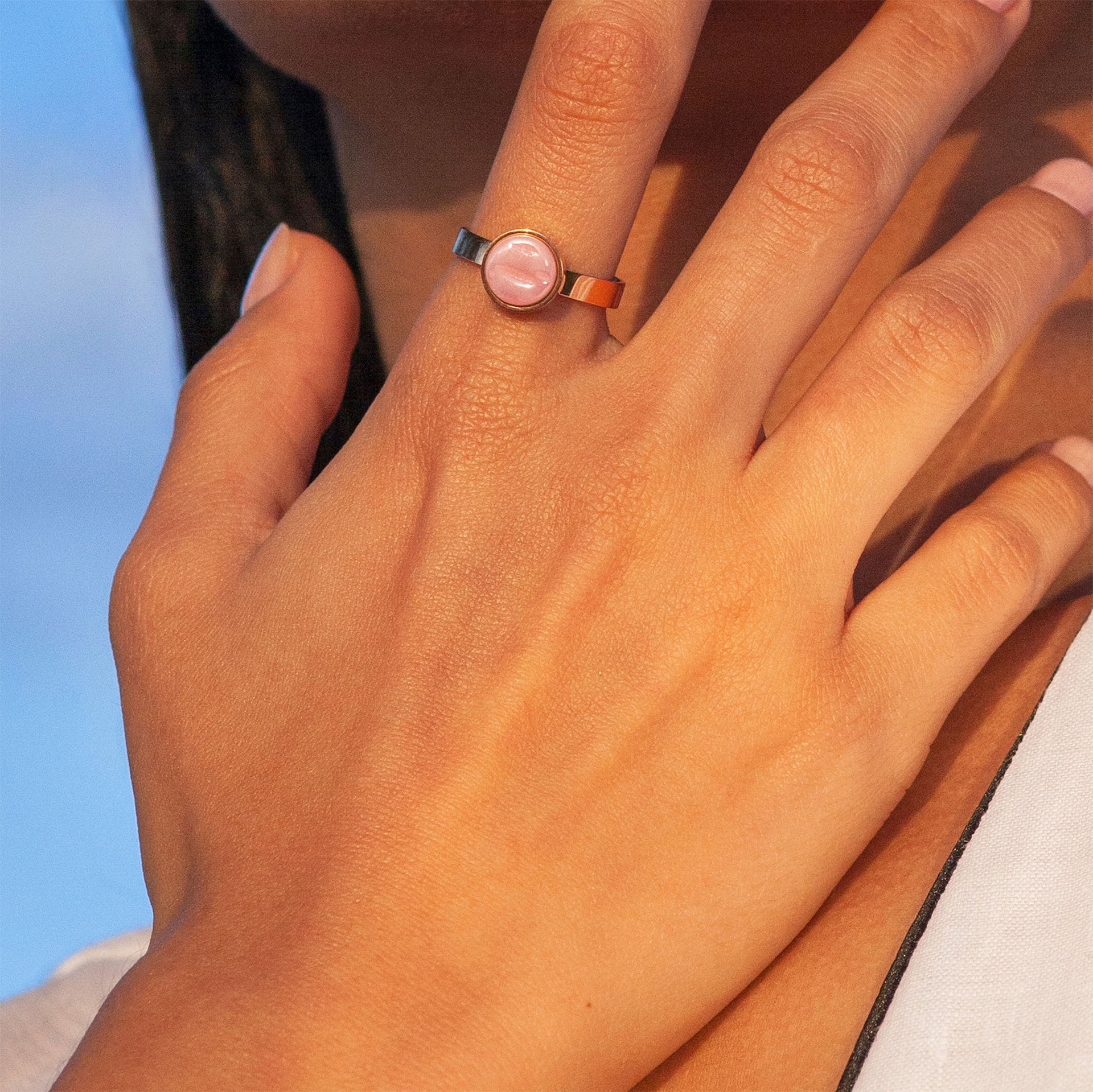 Foto von Adjustable ring with stone • 8mm