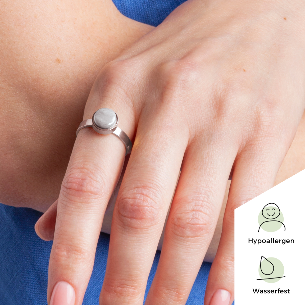 Foto von Adjustable ring with stone • 8mm