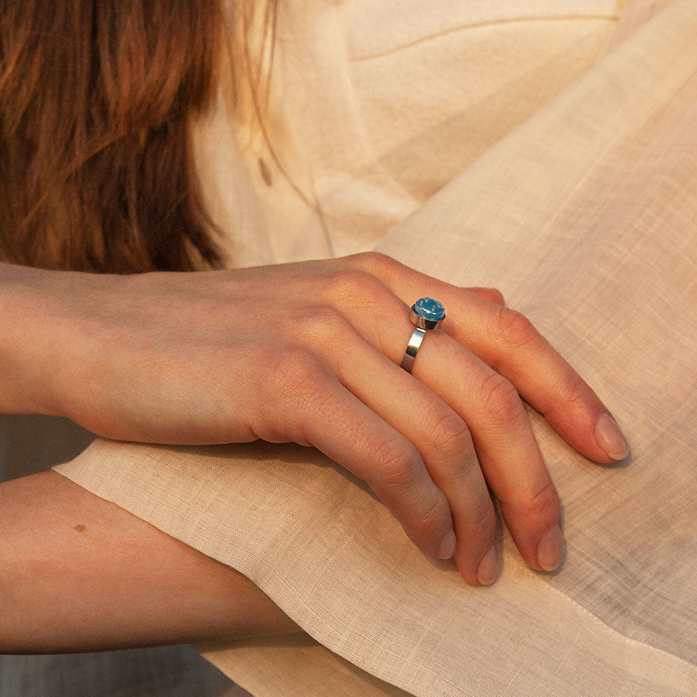 Foto von Adjustable ring with stone • 8mm