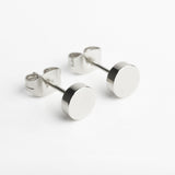 Kleine Ohrstecker mit Kreiselementen Kleine Ohrstecker mit Kreiselementen