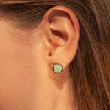 Foto von Stainless steel stud earrings with stone • Mother-of-pearl look • 8mm