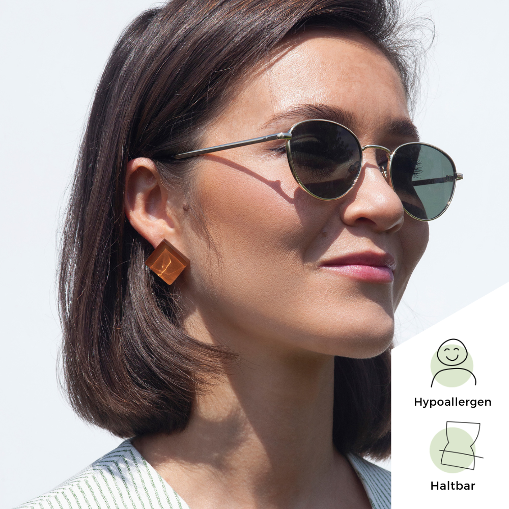 Foto von Statement Clip Ohrringe aus Glas • 20mm
