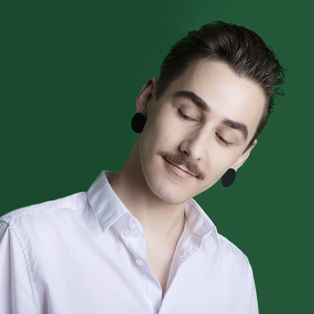 Foto von Round statement earrings • 30mm