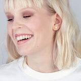 Foto von Minimalist ceramic earrings • 5mm