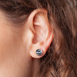 Foto von Stainless steel stud earrings with stone • Mother-of-pearl look • 8mm