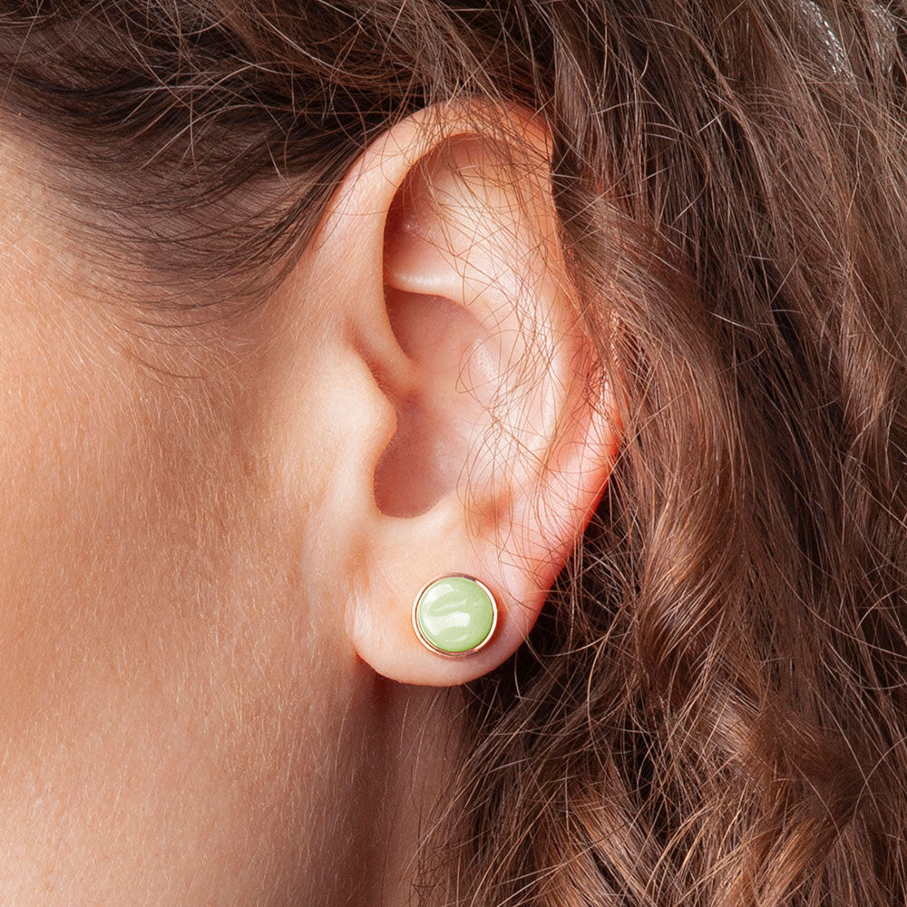 Foto von Stainless steel stud earrings with stone • Mother-of-pearl look • 8mm