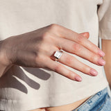 Foto von Kleiner Ring mit Stein 10mm • größenverstellbar